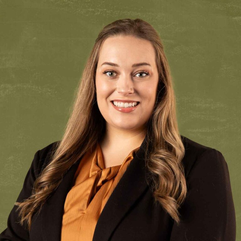 headshot of Charlee Herndon